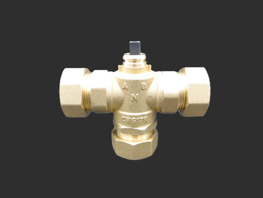28mm supply and source 3-way Diverting Body - Nibe 524279